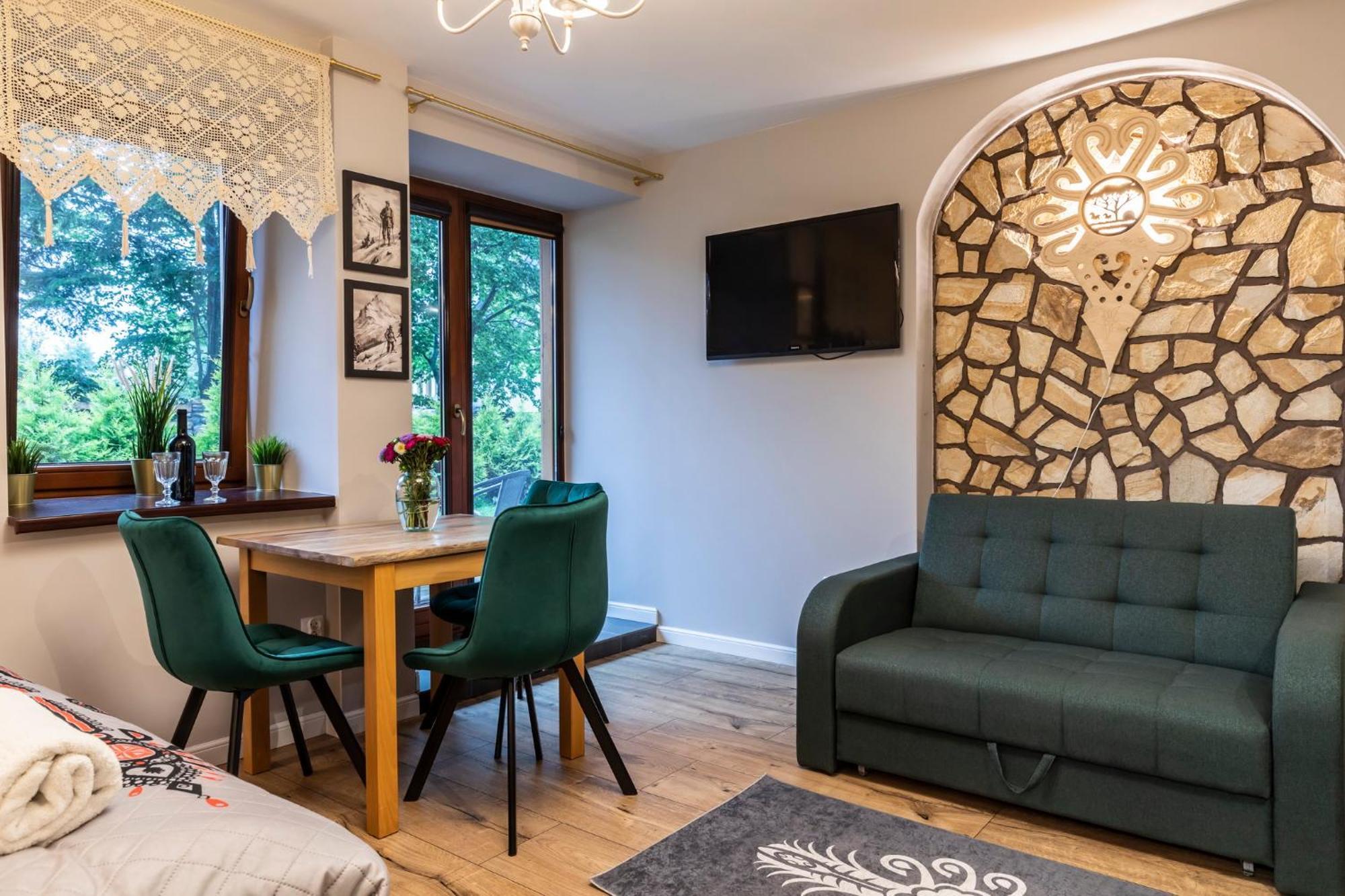 Udanypobyt Apartamenty Przy Dolinach C I D كوشتيليسكا المظهر الخارجي الصورة