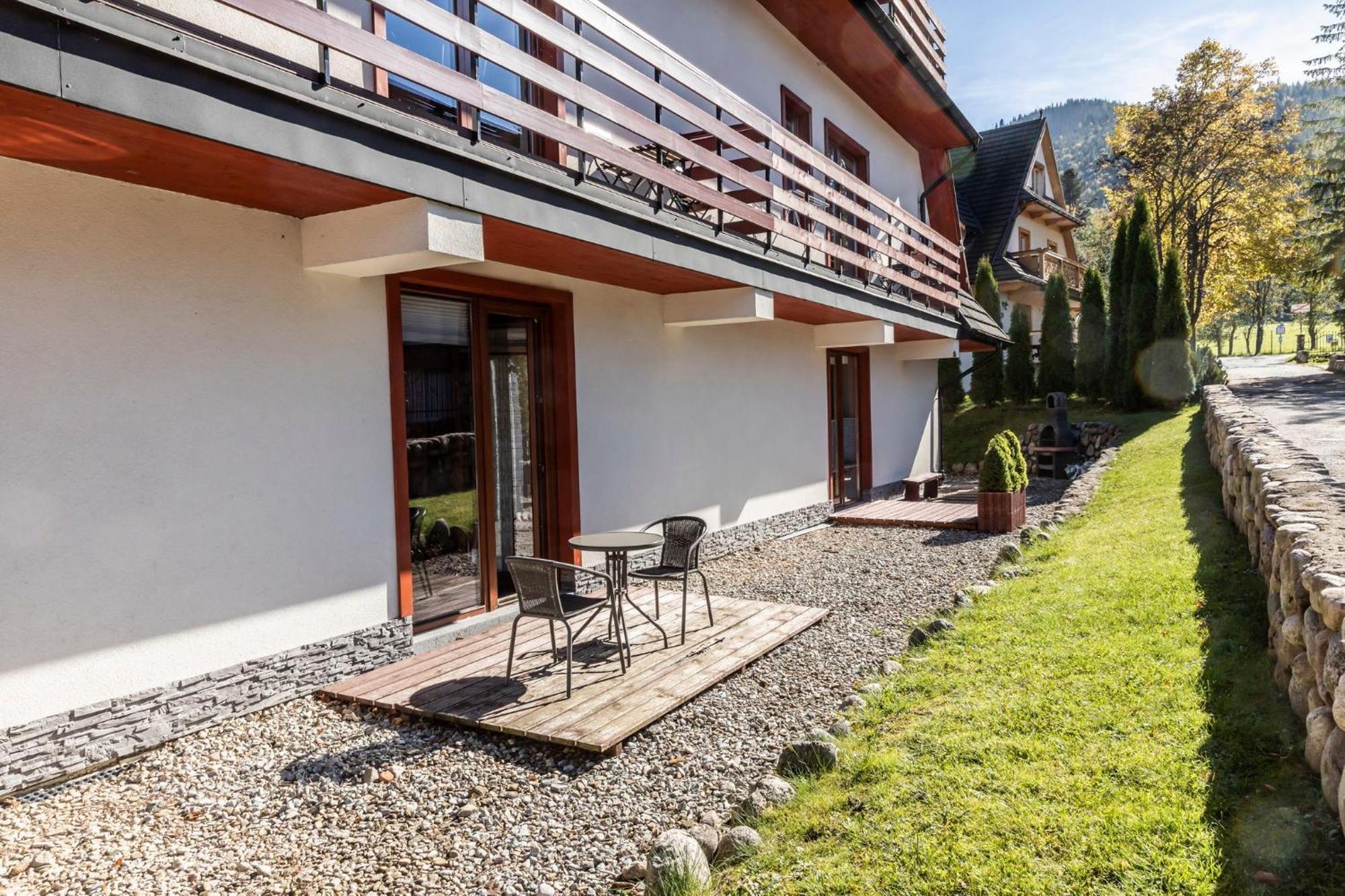 Udanypobyt Apartamenty Przy Dolinach C I D كوشتيليسكا المظهر الخارجي الصورة