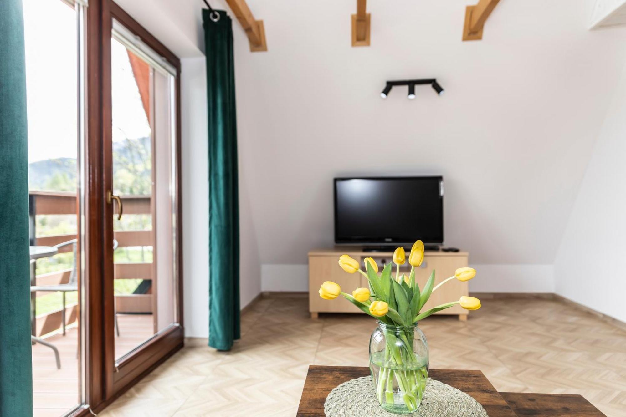 Udanypobyt Apartamenty Przy Dolinach C I D كوشتيليسكا المظهر الخارجي الصورة
